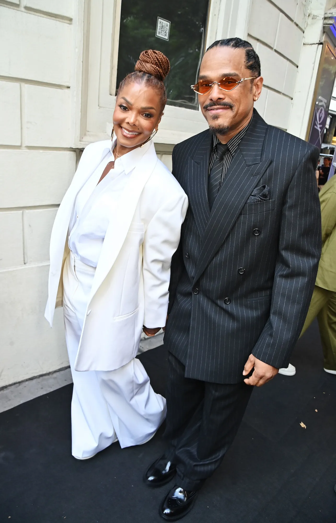 Janet Jackson and Maxwell Spark Romance Rumors While Holding Hands in London