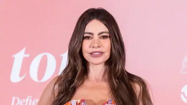 Sofia Vergara Honored With 24 Foot Statue in Her Native Colombia See Photos