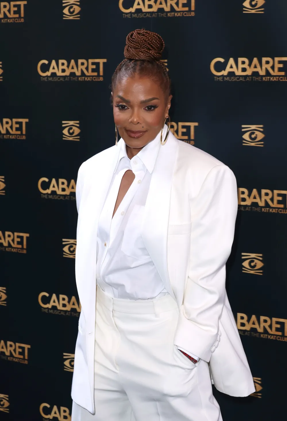 Janet Jackson and Maxwell Spark Romance Rumors While Holding Hands in London