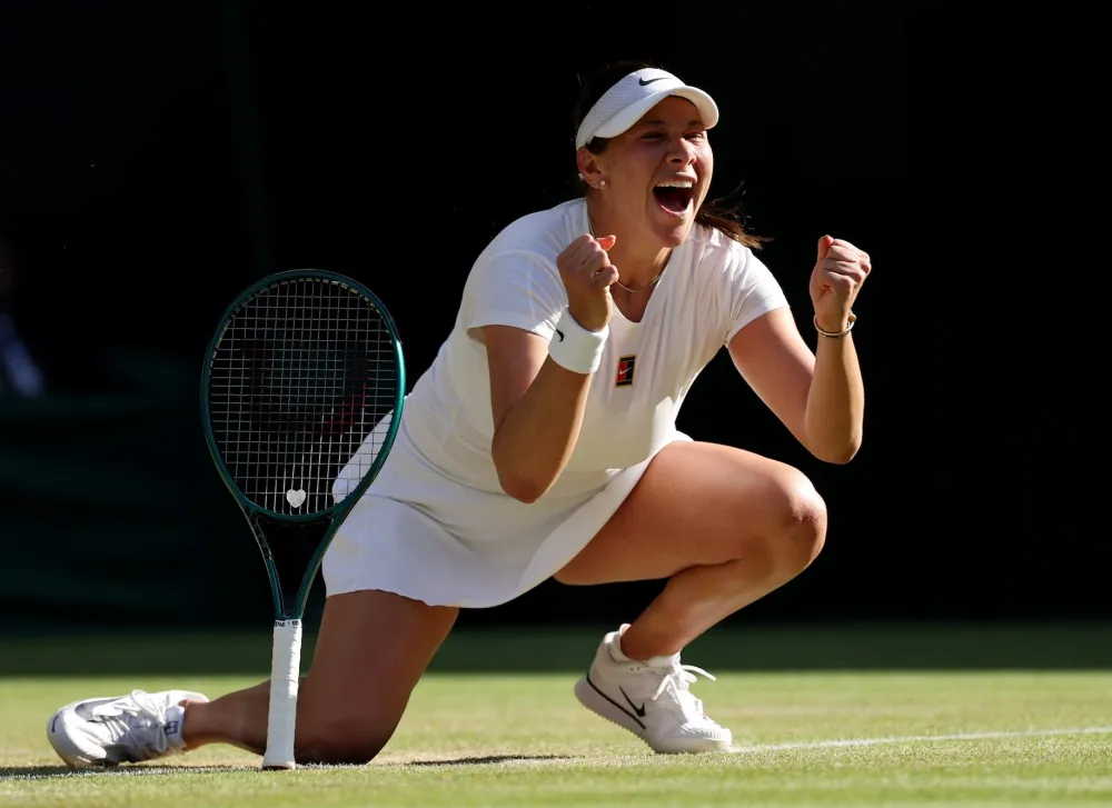 GettyImages-2224130542 Who Is Amanda Anisimova.jpg