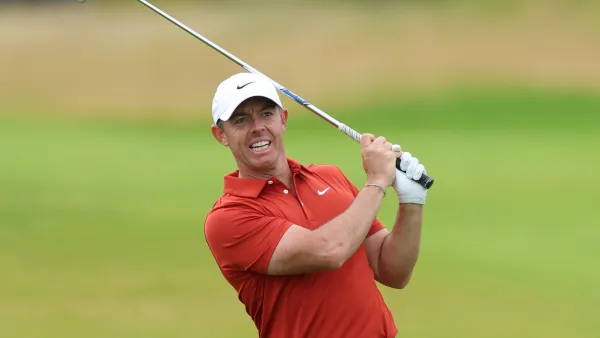 Rory McIlroy Says It's 'Ridiculous' He Hit 2 Golf Balls at Once