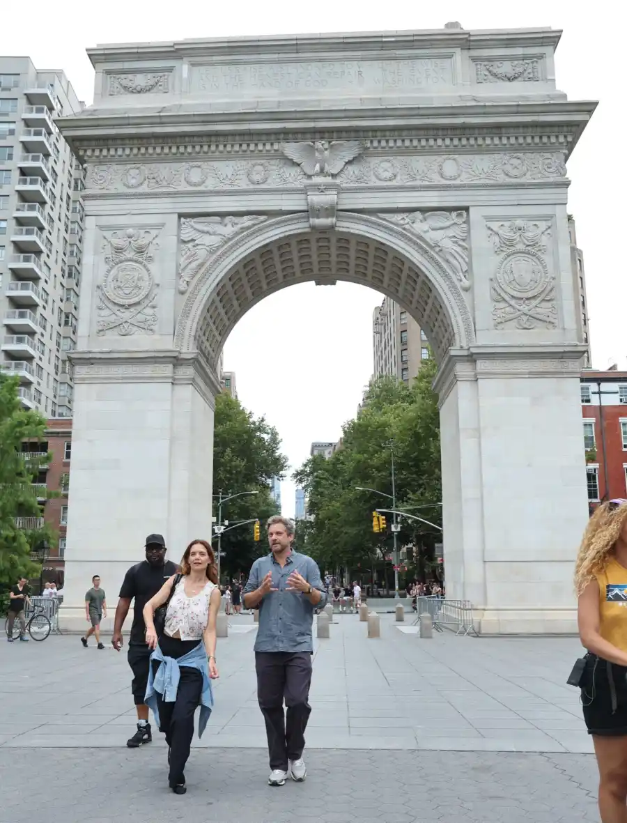 GettyImages 2226278053 Inside Katie Holmes and Joshua Jackson Filming Happy Hours