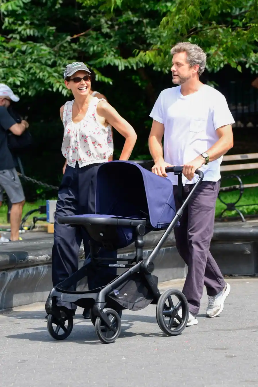 GettyImages 2227017758 Inside Katie Holmes and Joshua Jackson Filming Happy Hours