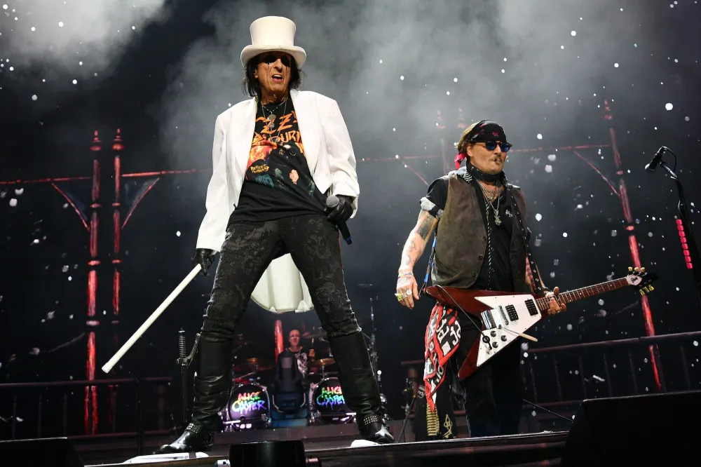 GettyImages-2227026949 Alice Cooper Johnny Depp Joins Alice Cooper In Surprise Concert Appearance In Honor of Ozzy Osbourne.jpg