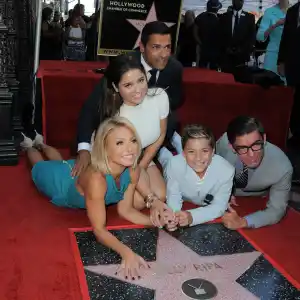 GettyImages-492433084-Kelly-Ripa-Thankful-Her-Kids-Dont-Have-a-Mountain-of-Debt