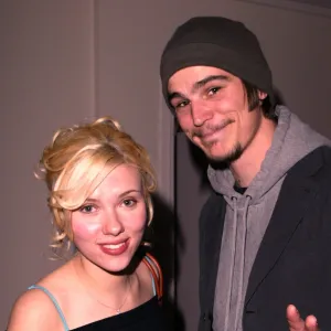 Scarlett Johansson and Josh Hartnett’s Hot Relationship Couldn’t Survive Long Distance: Romance Rewind