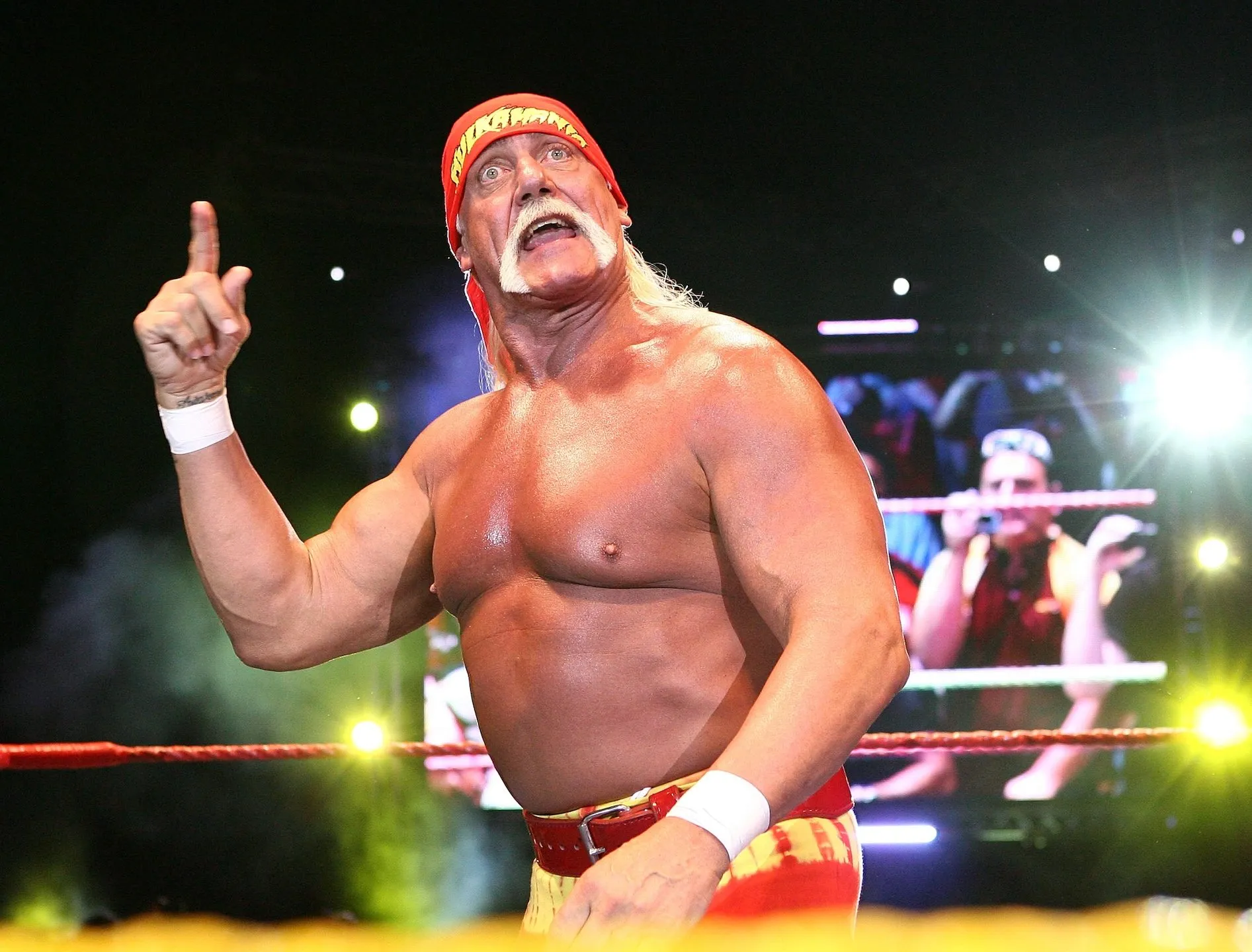 GettyImages-93351476 Hulk Hogans Honest Comments About His Series Health Problems.jpg