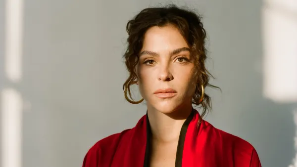 Paulina Dávila, actriz colombiana que interpretó a Graciela Fernández en la bioserie de Chespirito