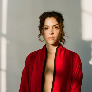 Paulina Dávila, actriz colombiana que interpretó a Graciela Fernández en la bioserie de Chespirito