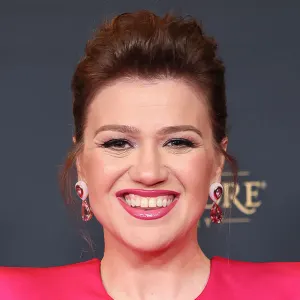 Hoda Kotb Celebrates Daytime Emmy Nod After Today Exit Jenna Bush Hager Kelly Clarkson Who