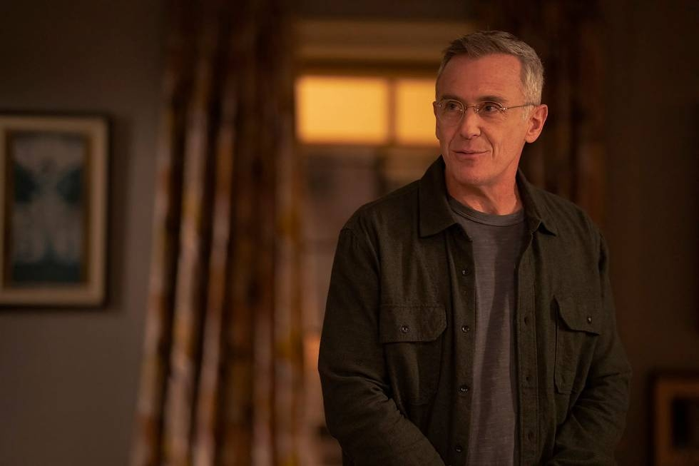 How David Eigenberg Returns on AJLT Season 3