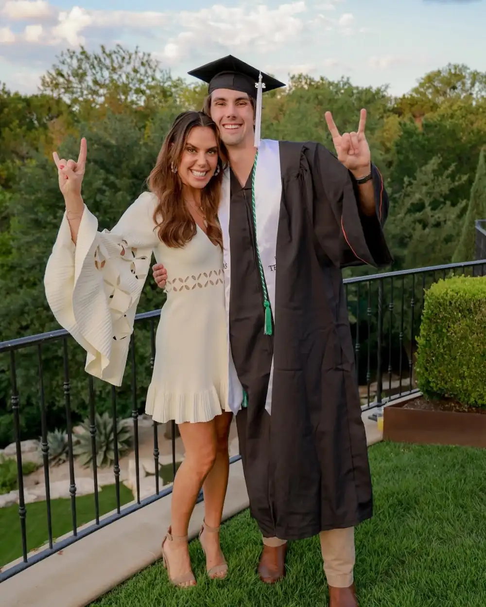 How Many Kids Does Jewelry Designer Kendra Scott Have Son Cade