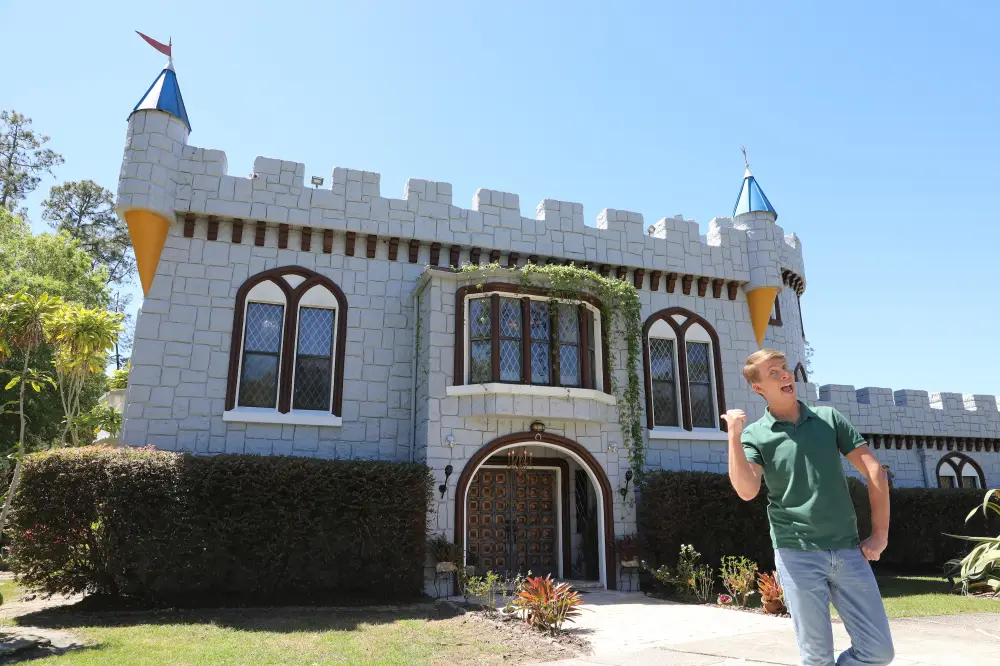 Jack McBrayer Teases Big Swings on HGTVs Zillow Gone Wild