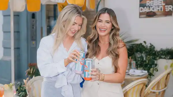JoJo Fletcher Opens Up About Working With Her Family on Saint Spritz 2