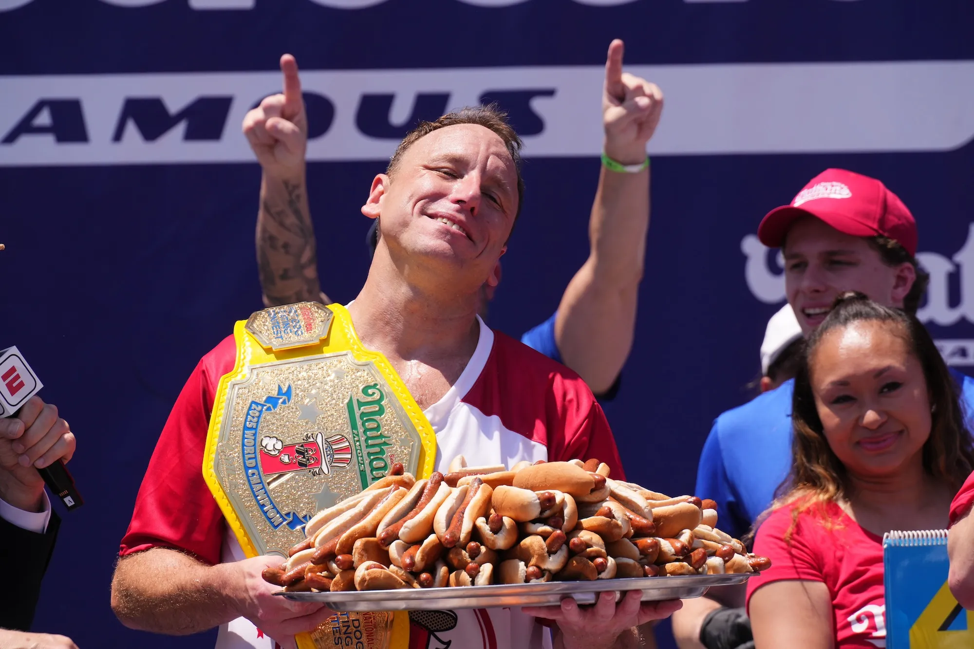Joey Chestnut Wins Hot Dog Contest feature GettyImages-2222804850