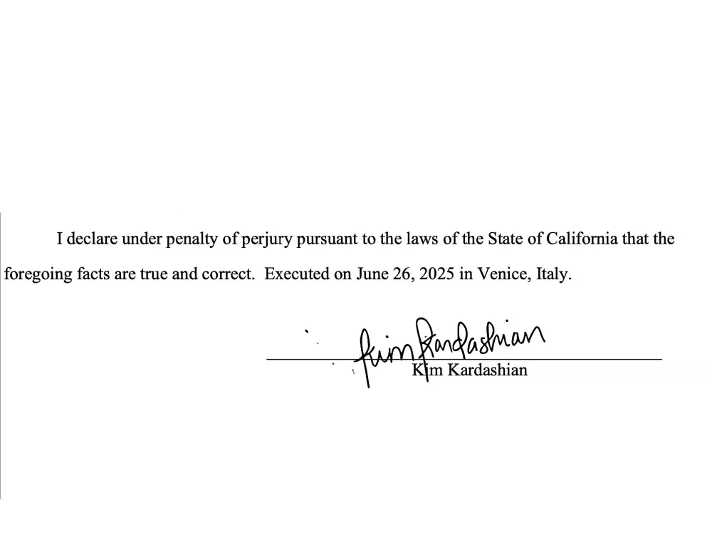 Kim Kardashian Stuck Dealing With Emotional Distress Battle at Jeff Bezos Wedding Celebration 2