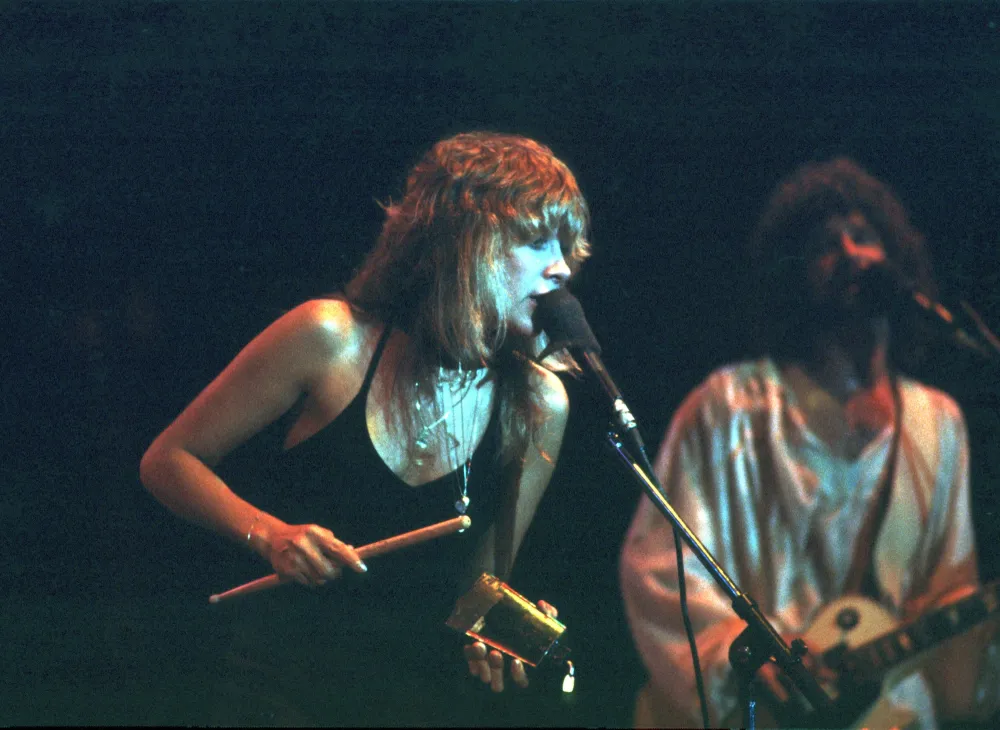 Lindsey Buckingham Stevie Nicks Timeline inline 3 GettyImages-74271284