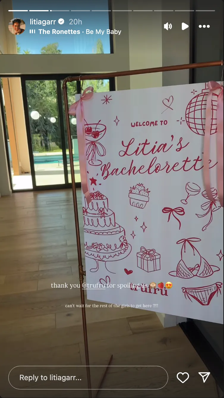 Litia-Garr-Bachelorette-Sign.