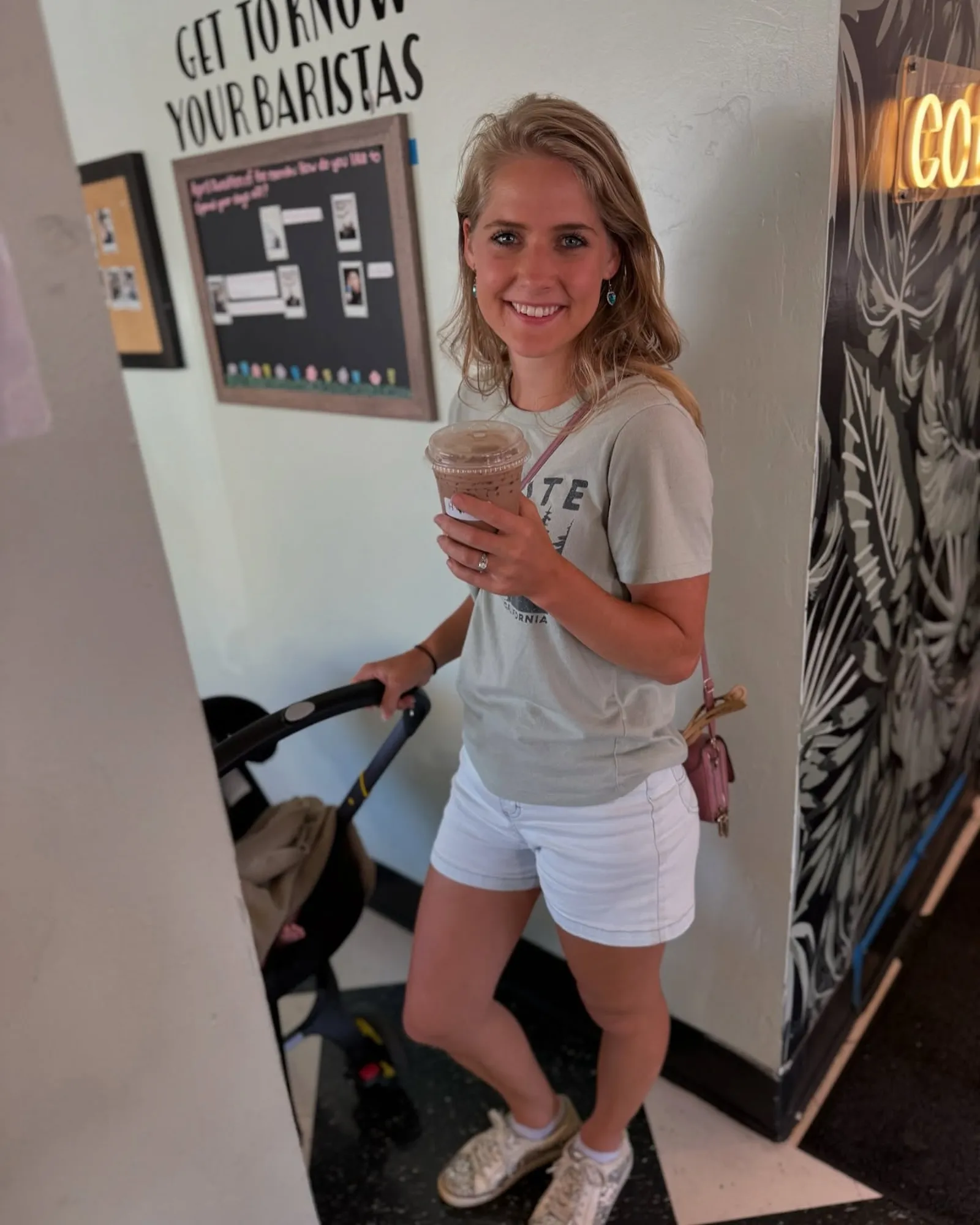 Lydia Plath s Family Had to Share 1 Shower Would Hop in the Pool Instead