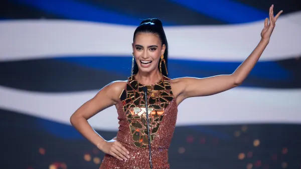 Modelo cubana Laura Pérez.