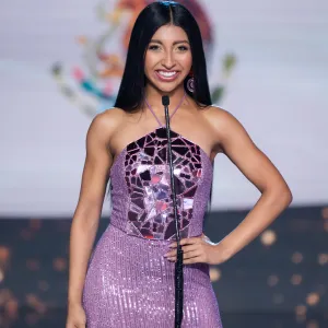 Nitza Valdez en Miss Universe Latina.