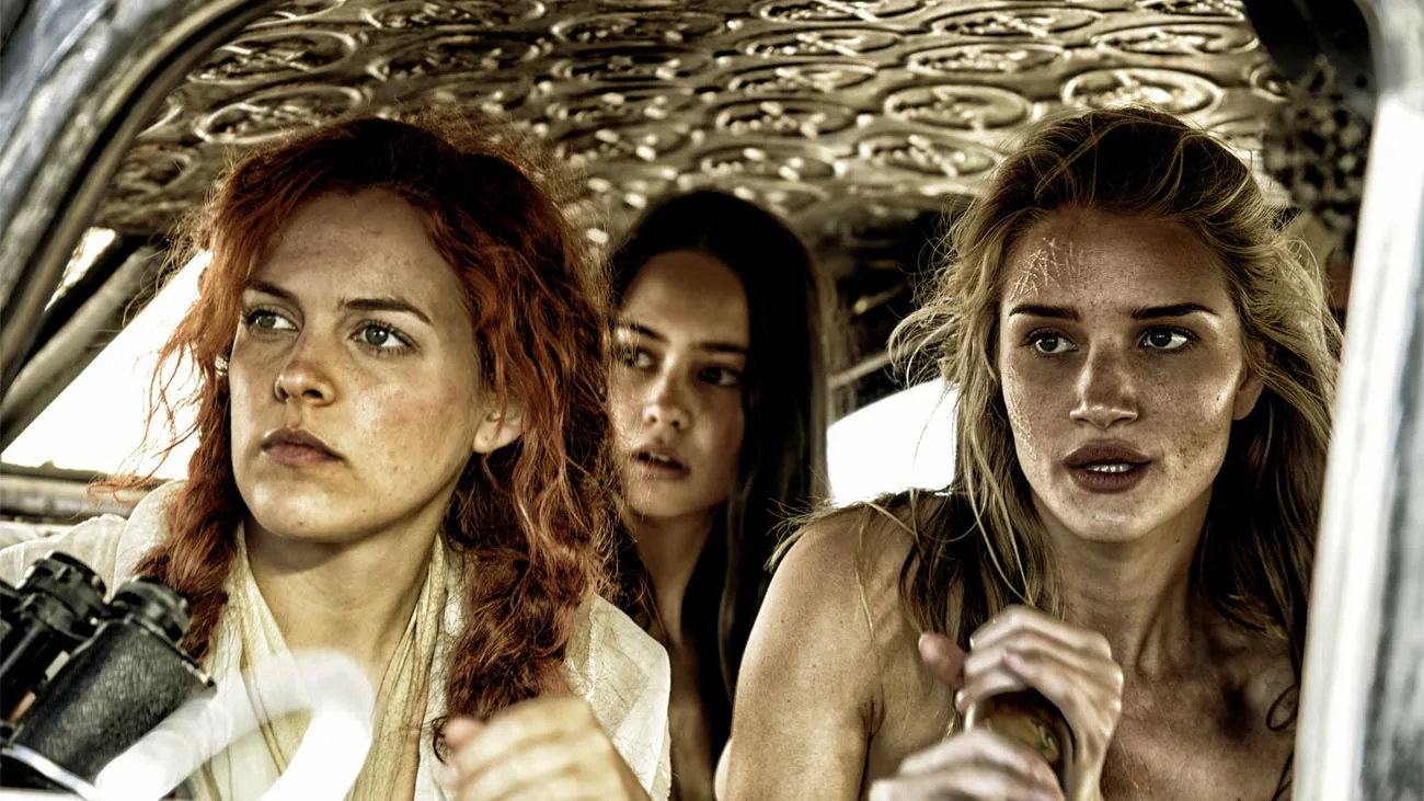 Riley Keough, Rosie Huntington-Whiteley and Courtney Eaton in Mad Max: Fury Road
