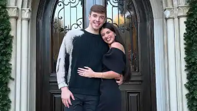 Madi-Prewett-and-Grant-Troutt-9744373