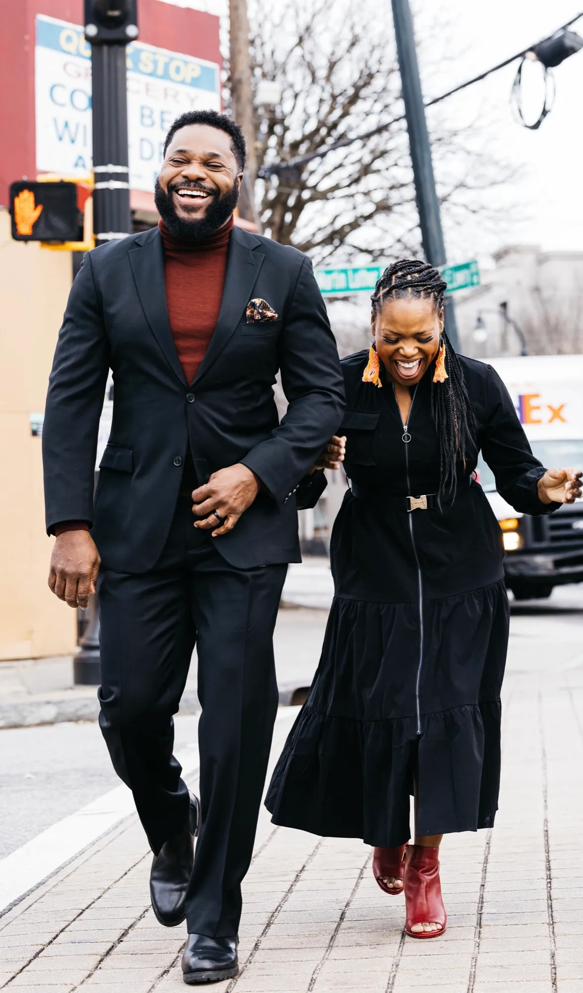 Malcolm Candace Laughing in Street Malcolm Jamal Warner Friend Shares BTS Photos Excl