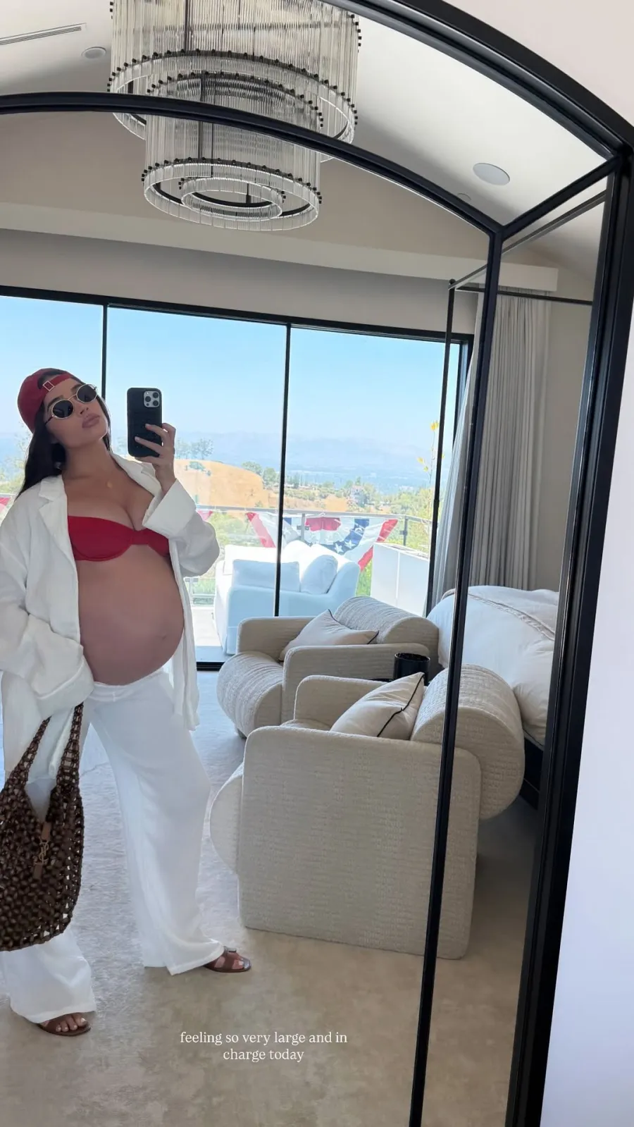 Olivia-Culpo-1517723.