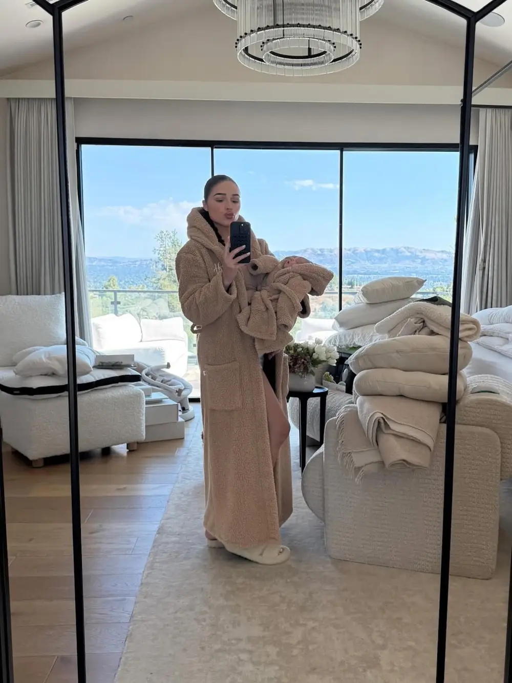 Olivia Culpo Jokes ABout Being on a Diet