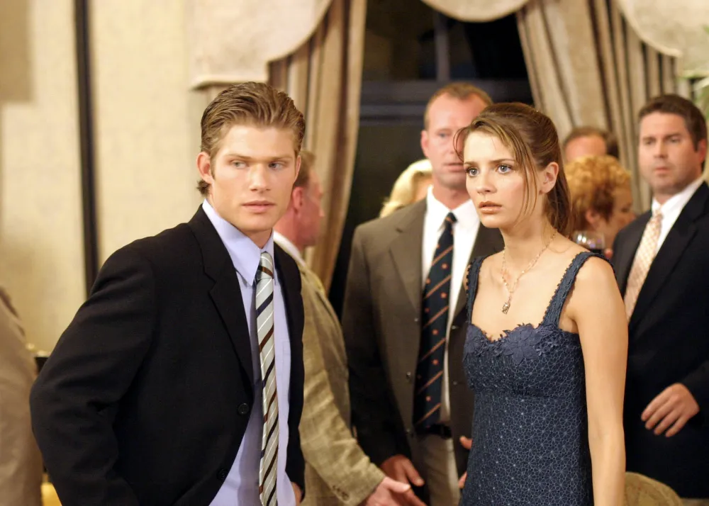 THE O.C., Chris Carmack, Mischa Barton, 'The Gamble' (Season 1) 2003-2007. &copy; WB / Courtesy: Everett