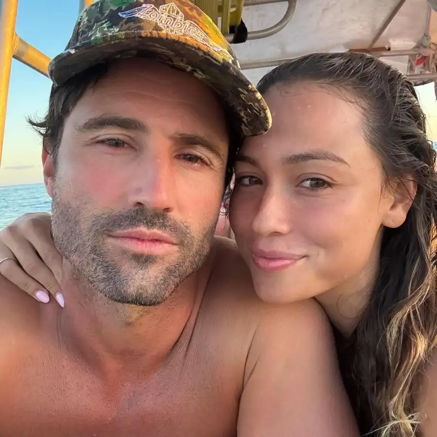 Tia-Blanco-and-Brody-6069602