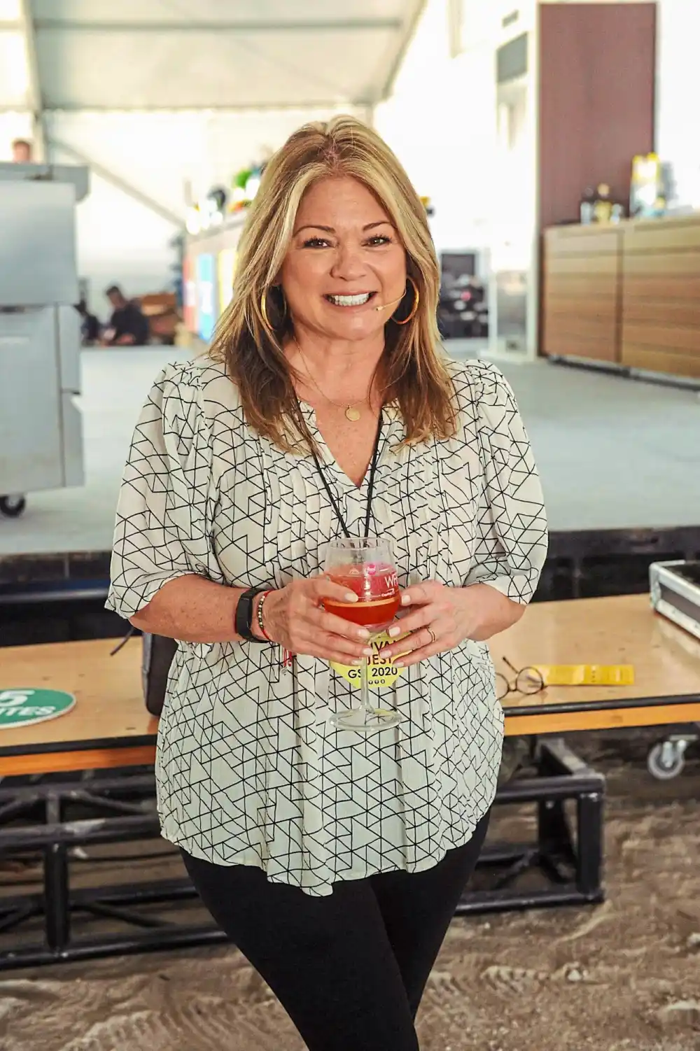 Valerie-Bertinelli-2020-instar50360645-summer-entertaining