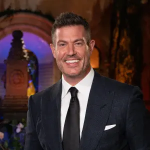 Whats With the Bag of Money and Games on Bachelor in Paradise