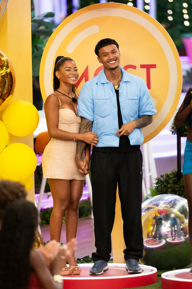 Love Island USA&rsquo;s Amaya Plans to Question Zak at Season 7 Reunion