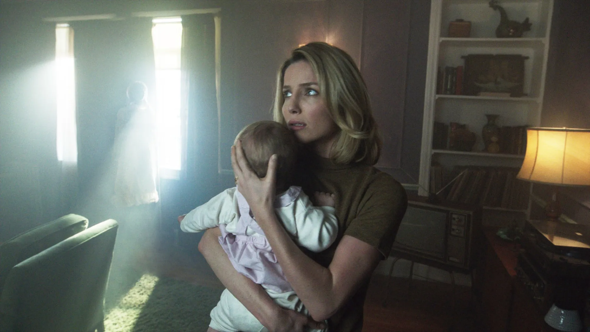 Annabelle Wallis in Annabelle