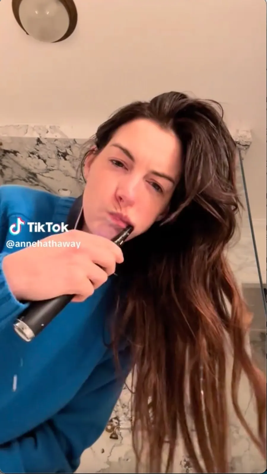 Every Look Anne Hathaway Wore While Filming ‘The Devil Wears Prada 2’