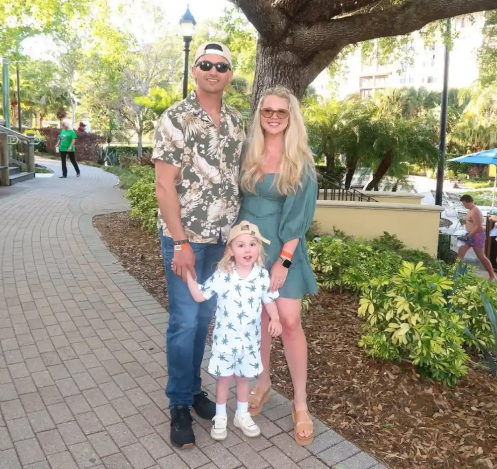 Big Brother Nicole Franzel and Victor Arroyo Share Rare Romance Update