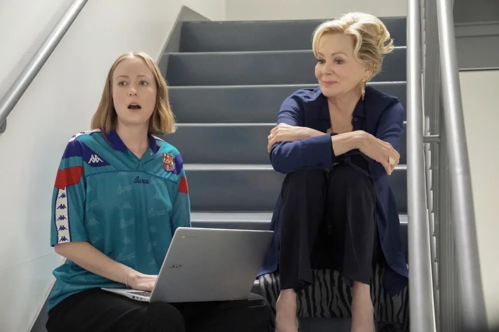 Hannah Einbinder y Jean Smart en la temporada 4 de Hacks