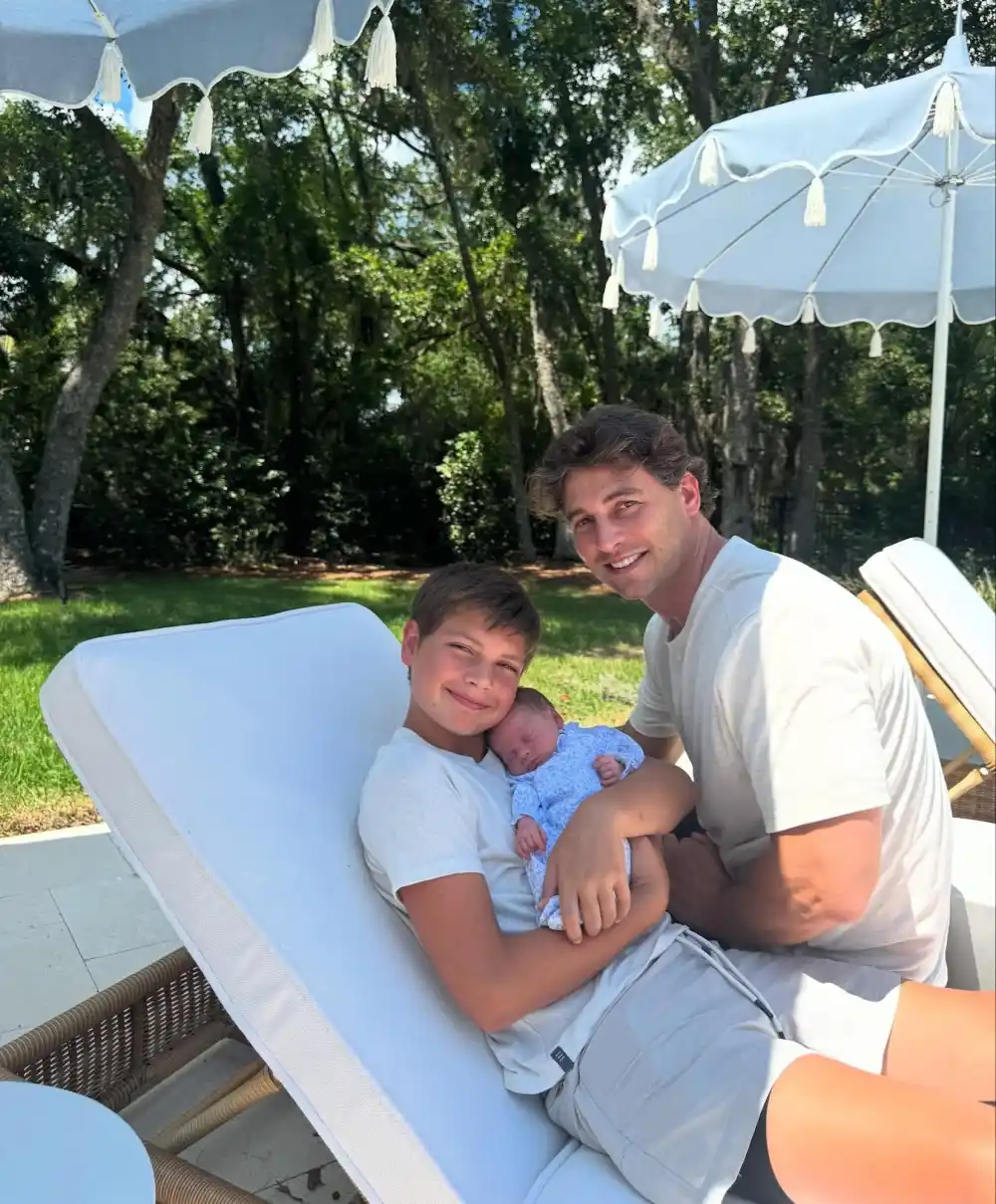 Madison LeCroy Brings Daughter Replica Luxury Handbag