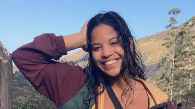 Read Influencer's Final Text to Her Mom Before Falling Off Volcano and Dying: 'Fearless'