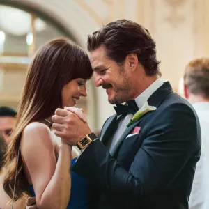 Dakota Johnson and Pedro Pascal in Materialists