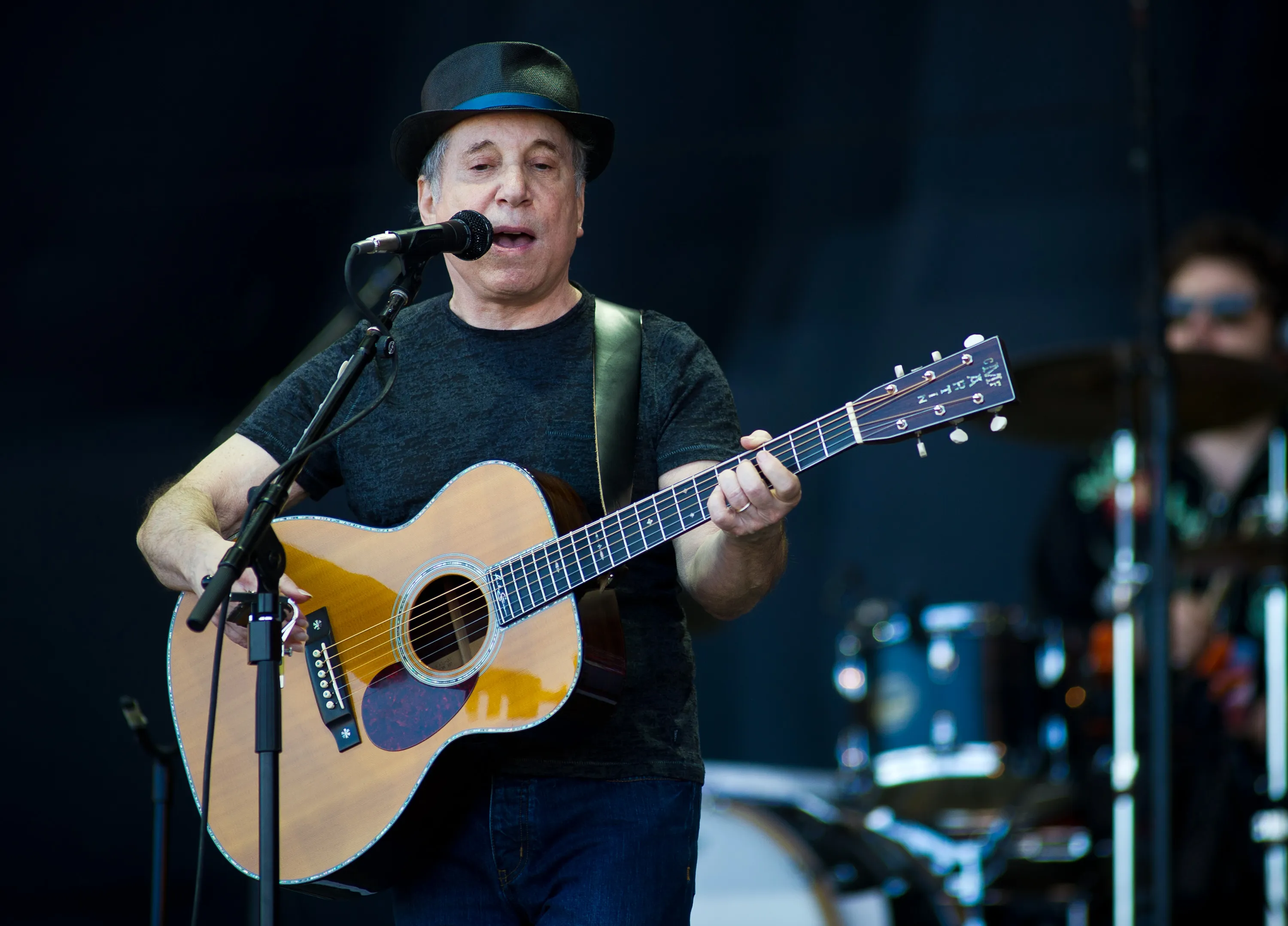 Paul Simon Had Surgery After Canceling Shows Over 'Chronic and Intense' Pain