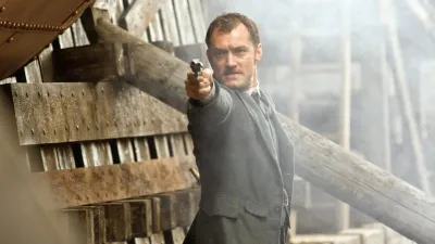 Jude Law in Sherlock Holmes