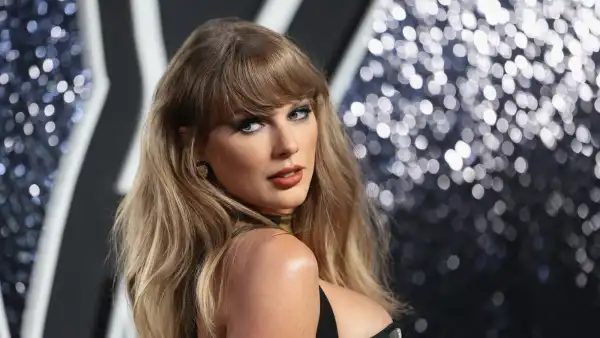 ELMONT, NEW YORK - SEPTEMBER 11:Taylor Swift attends the 2024 MTV Video Music Awards at UBS Arena on September 11, 2024 in Elmont, New York. (Photo by Dimitrios Kambouris/Getty Images)