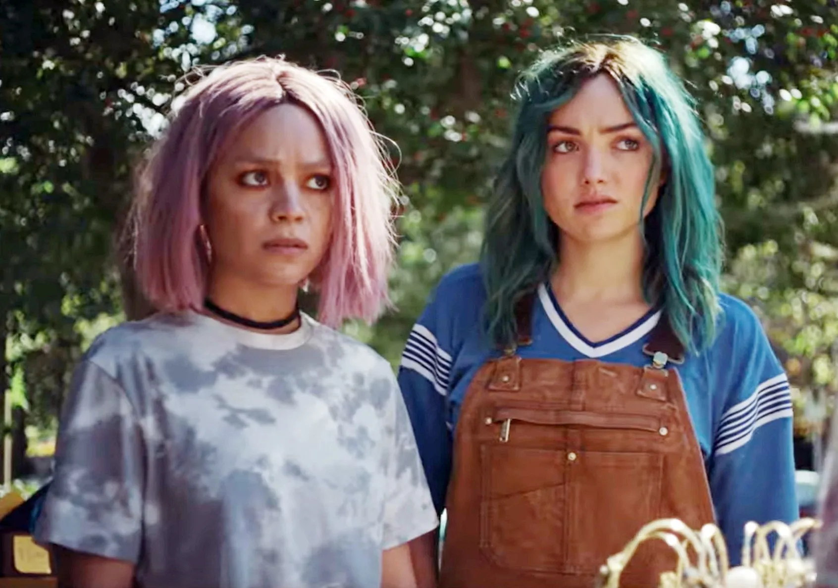 Kaitlyn Santa Juana, Peyton List in The Friendship Game