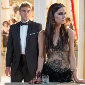 The cast of The Royals season 1