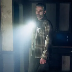 Eric Bana in Untamed