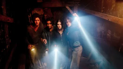 Belmont Cameli, Michael Cimino, Ella Rubin, Odessa A'zion in Until Dawn