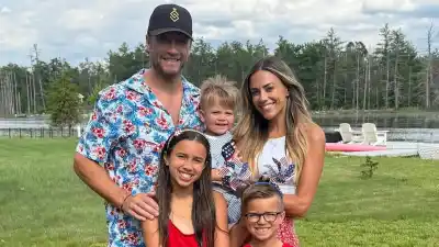 Jana Kramer Explains Why She Doesn't Always Use Sunscreen on Her 3 Kids: 'Come at Me'
